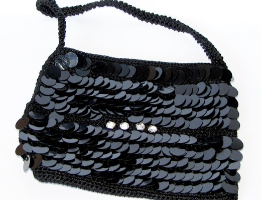 Bolsa de festa feminina preta com lantejoulas