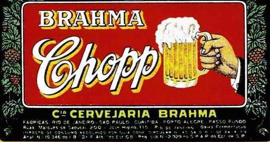 caneca de chope em rótulo da Brahma